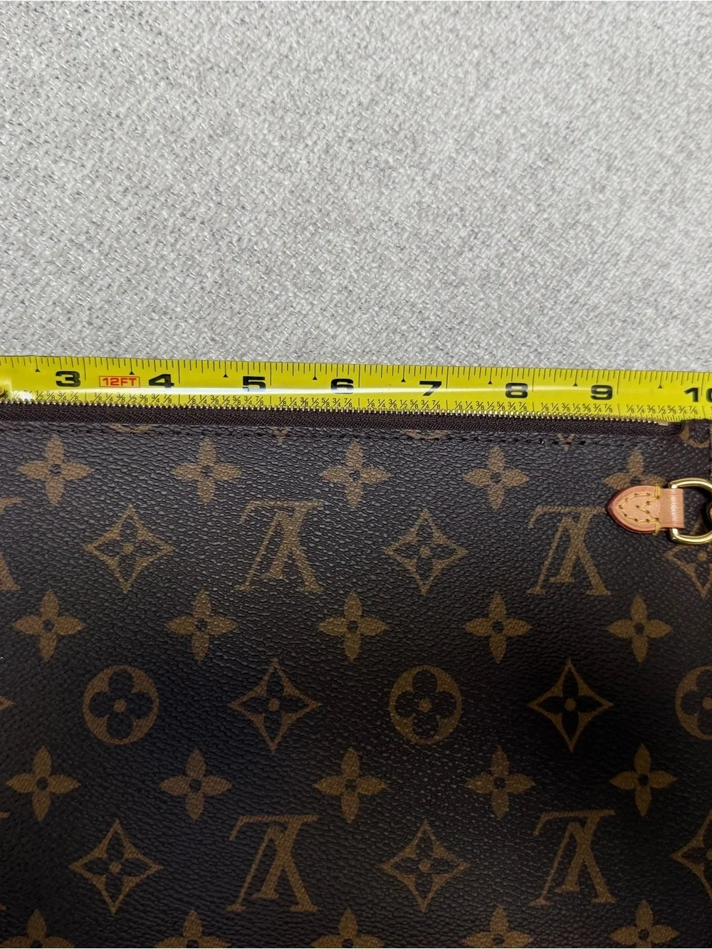 Louis Vuitton Neverfull Pochette